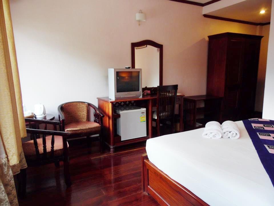 E-Outfitting Vang Thong Hotel Luang Prabang Extérieur photo