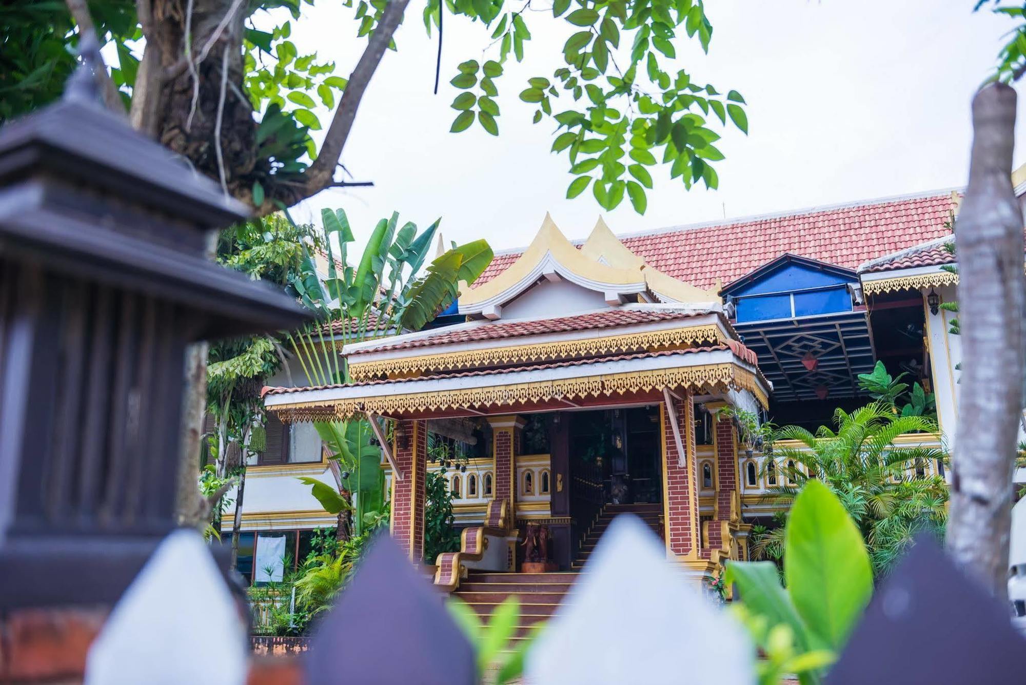 E-Outfitting Vang Thong Hotel Luang Prabang Extérieur photo