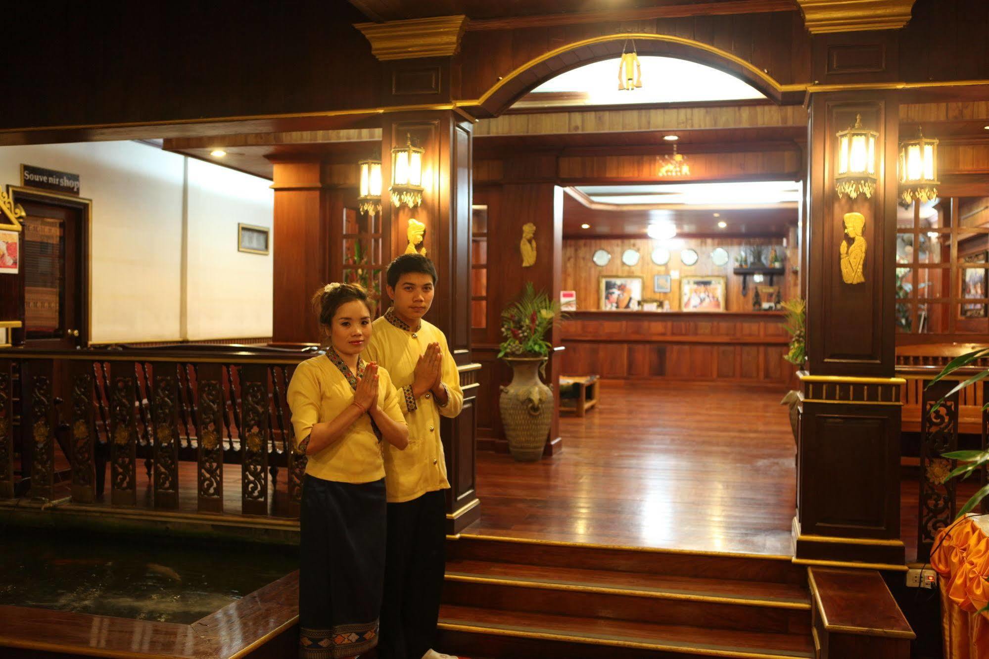 E-Outfitting Vang Thong Hotel Luang Prabang Extérieur photo