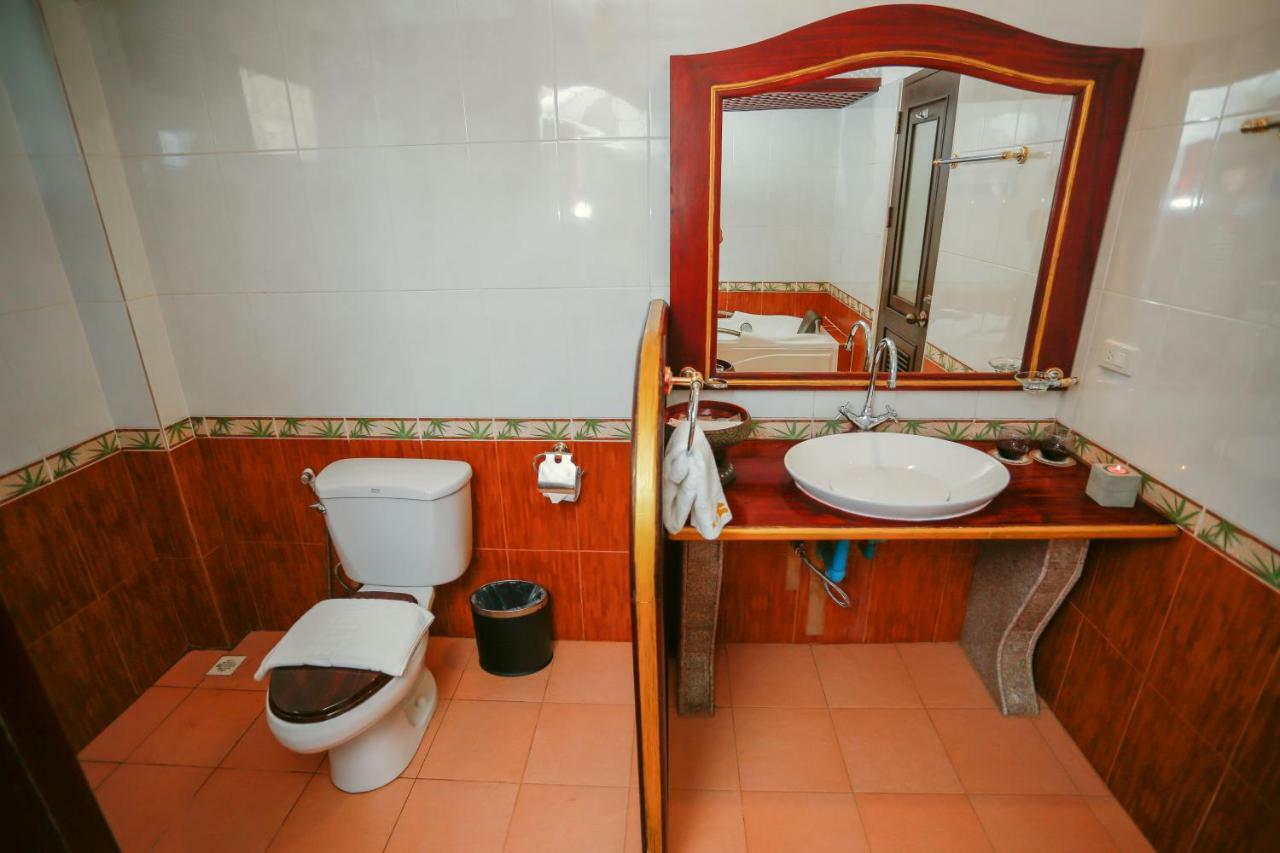 E-Outfitting Vang Thong Hotel Luang Prabang Extérieur photo